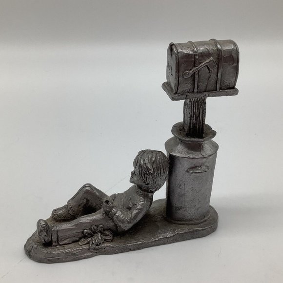 Michael Ritter Vintage Pewter Boy at Mailbox - Picture 5 of 12